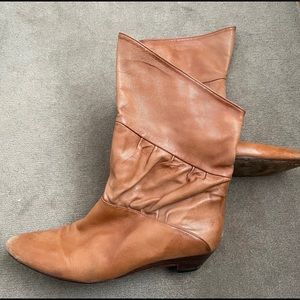 Amazing Vintage Frye Booties Tan Leather 8-8.5